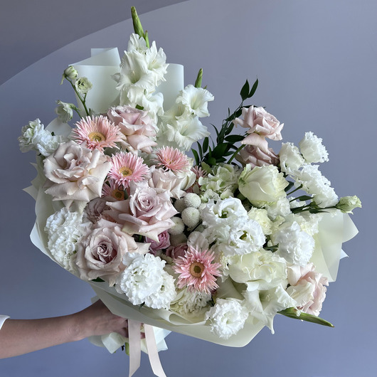 "Light of Tenderness" Bouquet