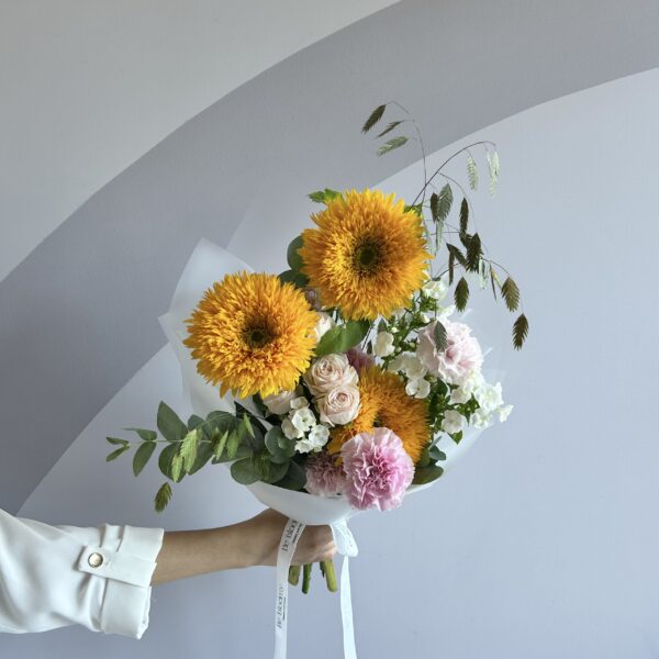 "Golden Meadow" Bouquet